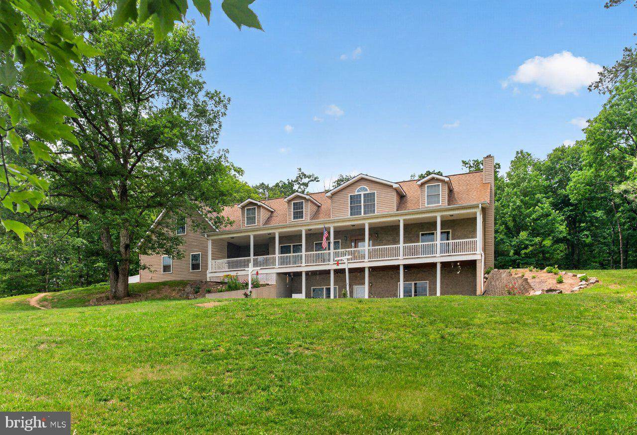 1214 Peake Lane - Photo 1