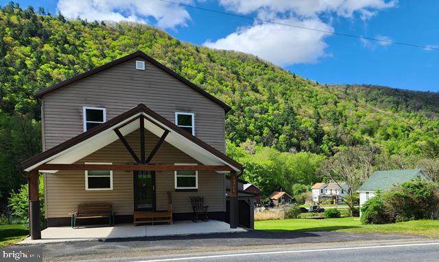 10366 Main Street - Photo 1