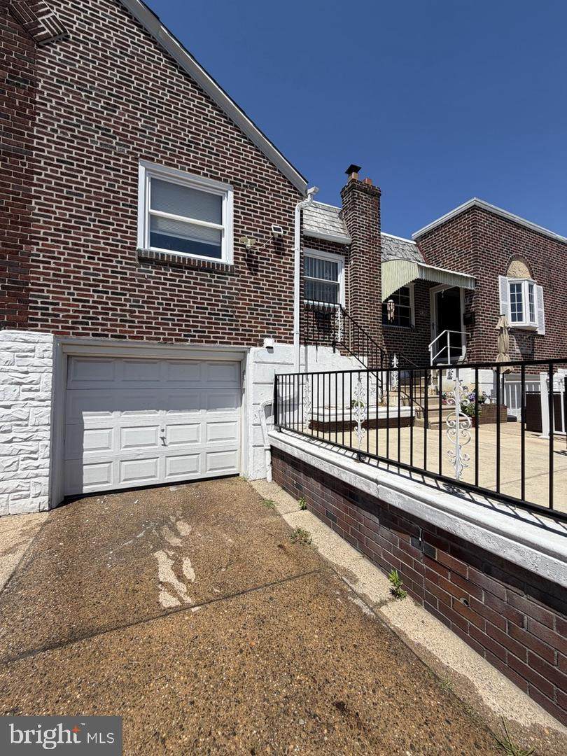 4304 Bennington Street - Photo 1