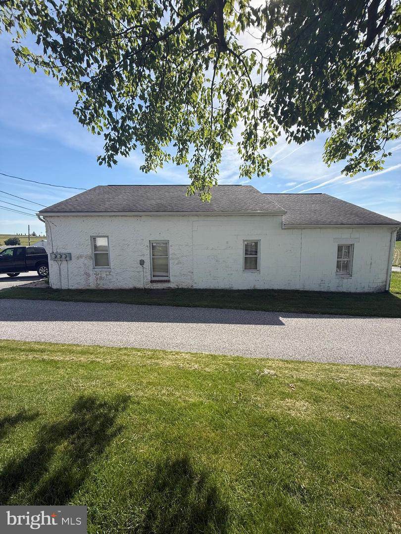 https://bt-photos.global.ssl.fastly.net/brightmls/orig_boomver_1_805016012488-2.jpg