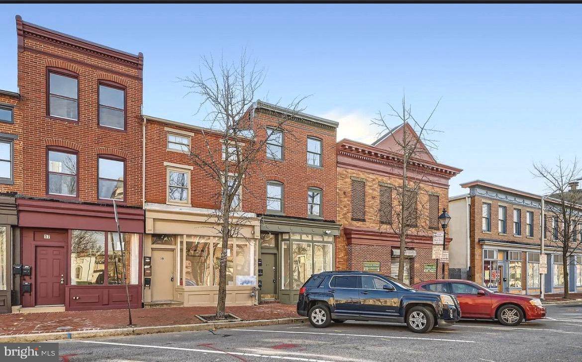 21 Carrollton Avenue - Photo 1