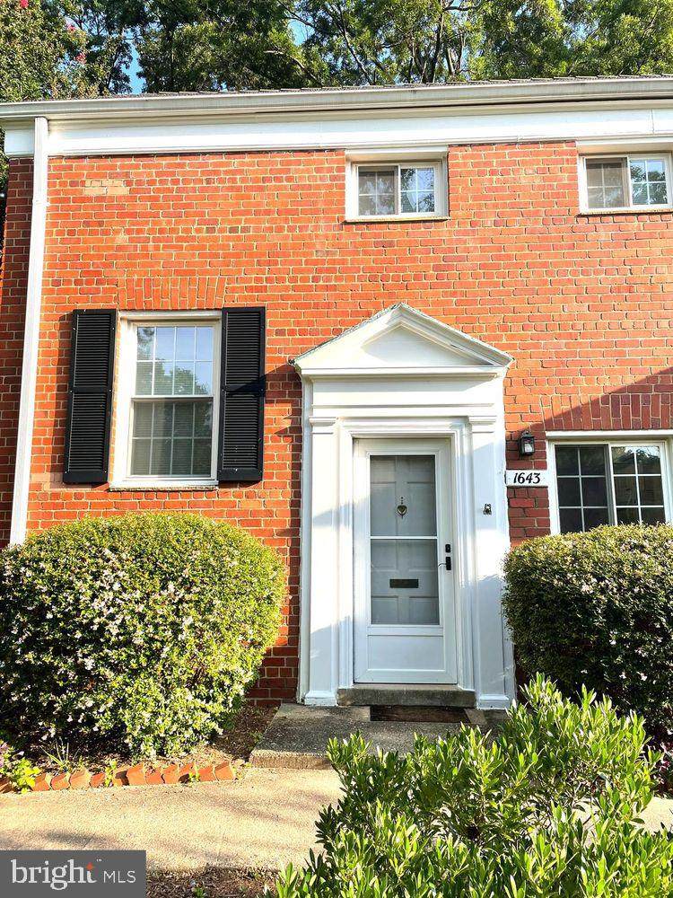 1643 Preston Road - Photo 1