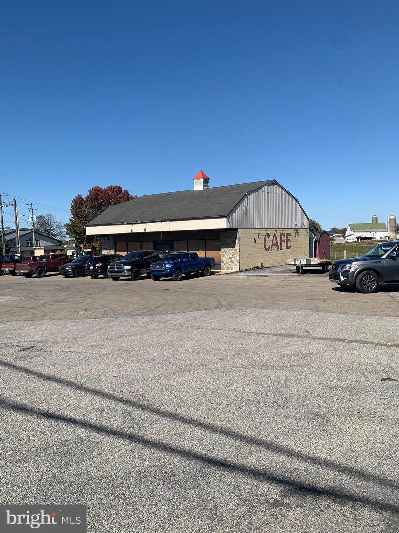 2801 Lincoln Highway - Photo 1