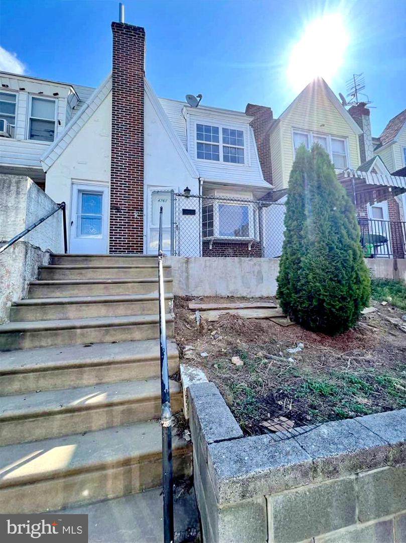 4761 Vista Street - Photo 1
