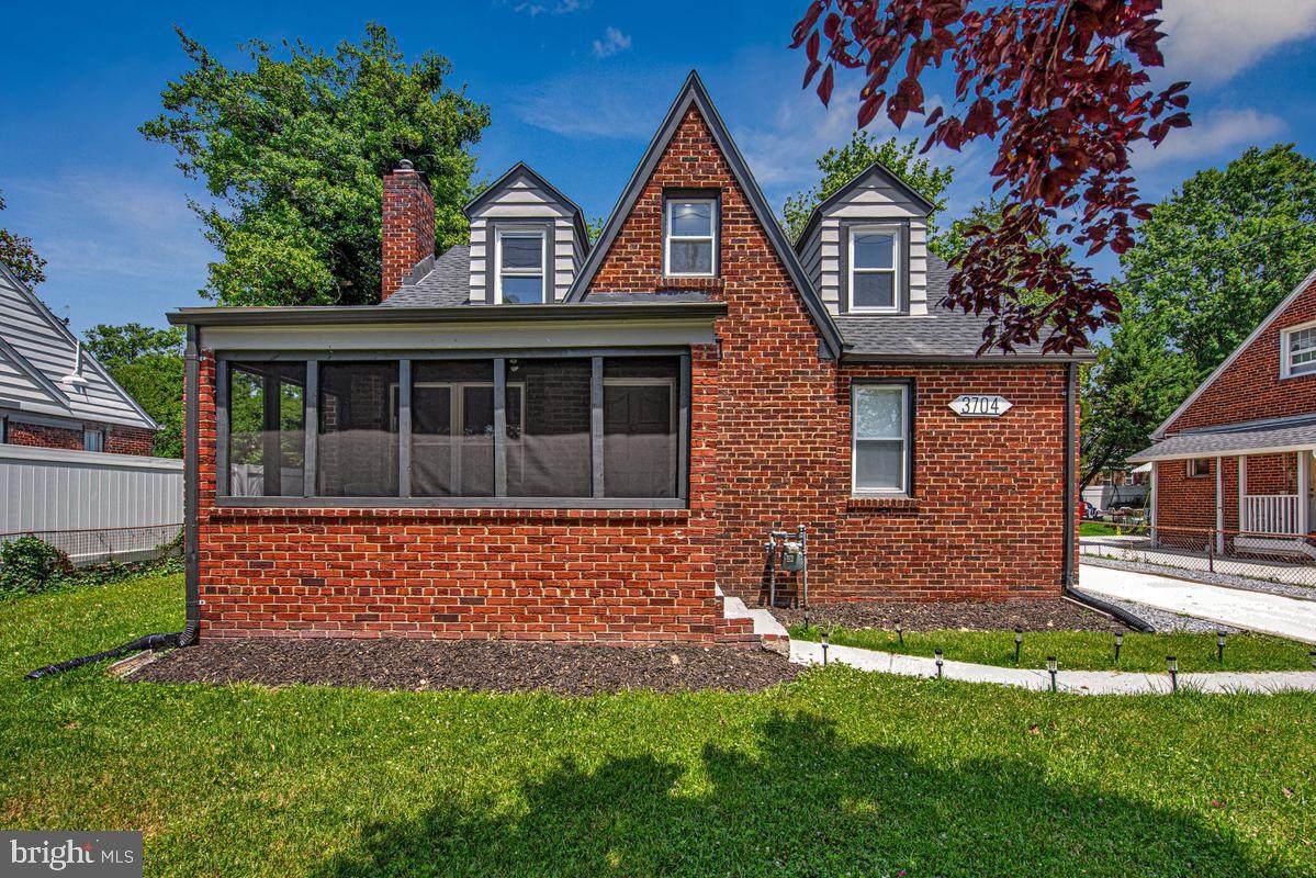 3704 Hamilton Street - Photo 1