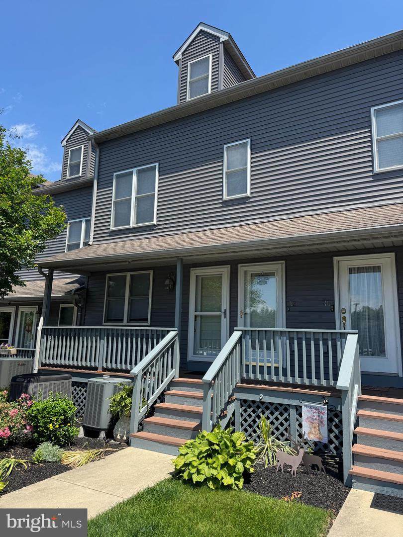 113 Isle Drive - Photo 1