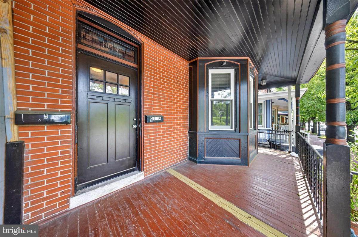 1014 Adams Street - Photo 1