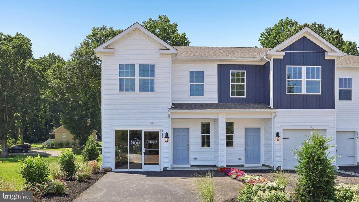 263 Derby Drive - Photo 1