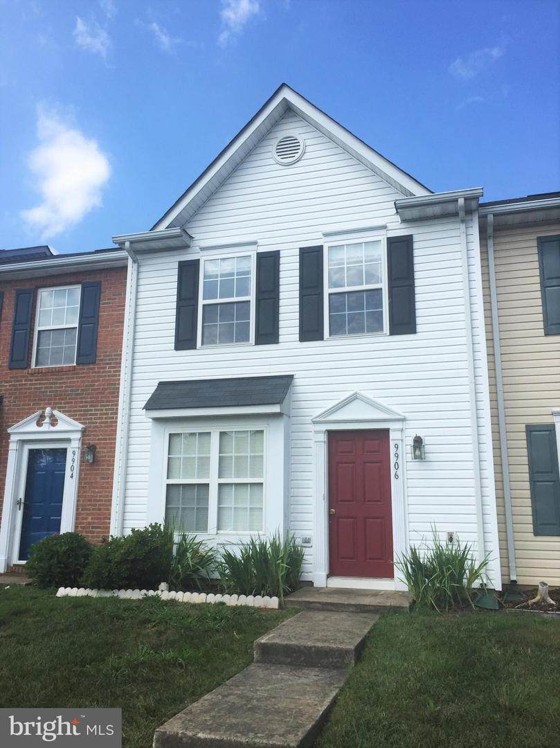 9906 Warwick Place - Photo 1
