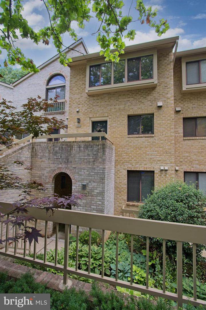 11108 Boathouse Court - Photo 1