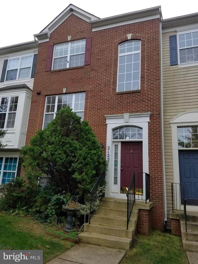21227 Delevan Way - Photo 1