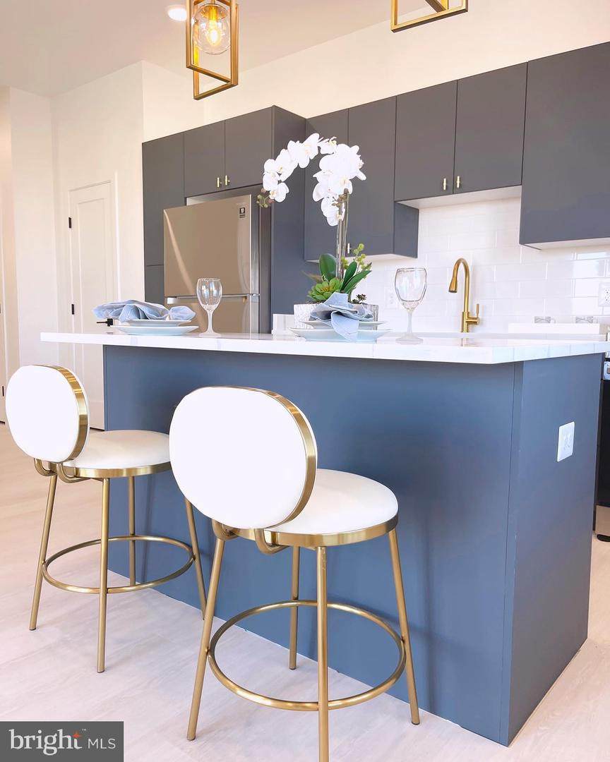 520 Caroline Street - Photo 1