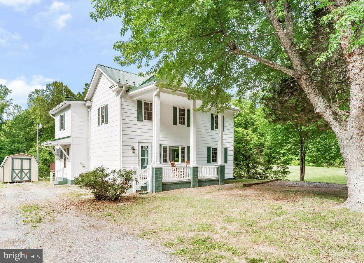 40395 Delabrooke Road - Photo 1