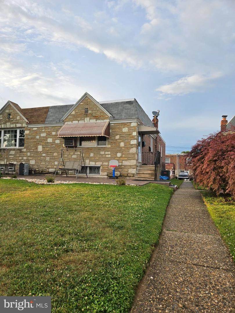 1815 Placid Street - Photo 1