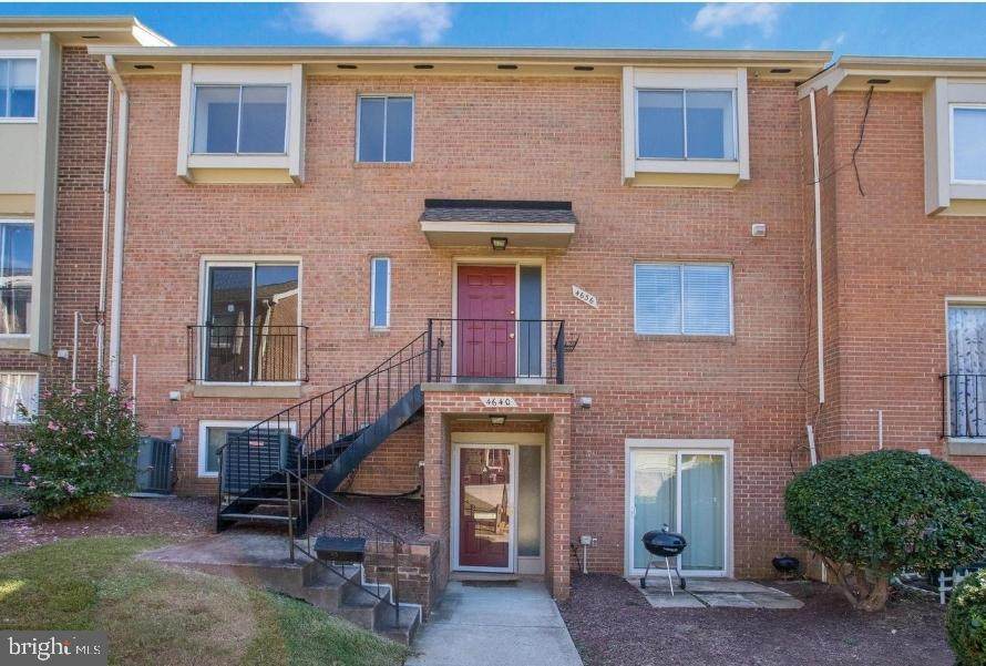 4636 Conwell Drive - Photo 1