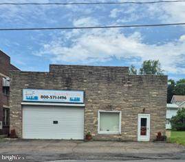 830 Barnesville Drive - Photo 1