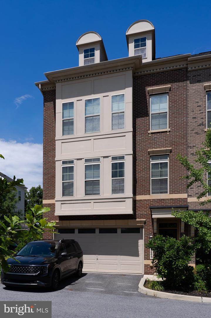 10225 Hilltop Ascent Drive - Photo 1