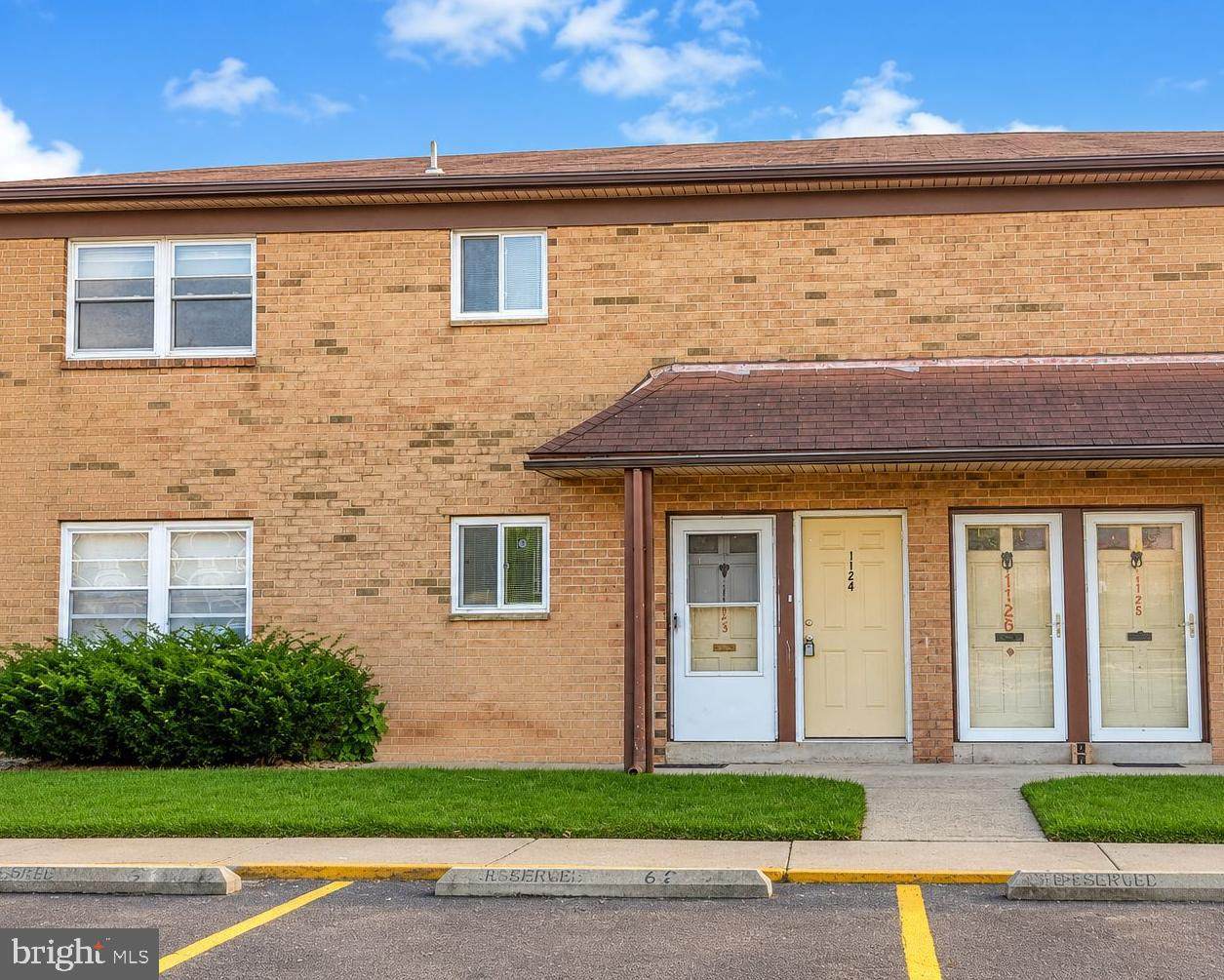1124 Kaye Court - Photo 1