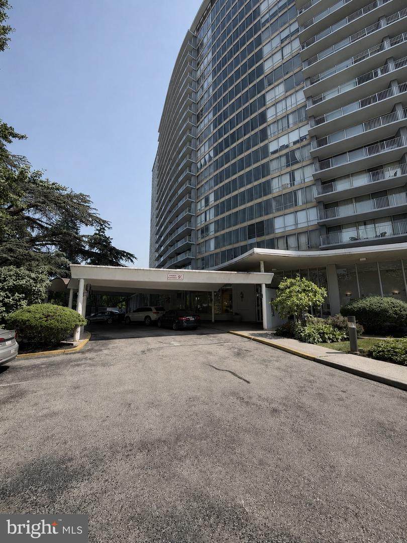 3900-00 Ford Road - Photo 1
