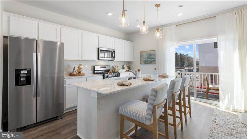 48 Northside Court - Photo 1