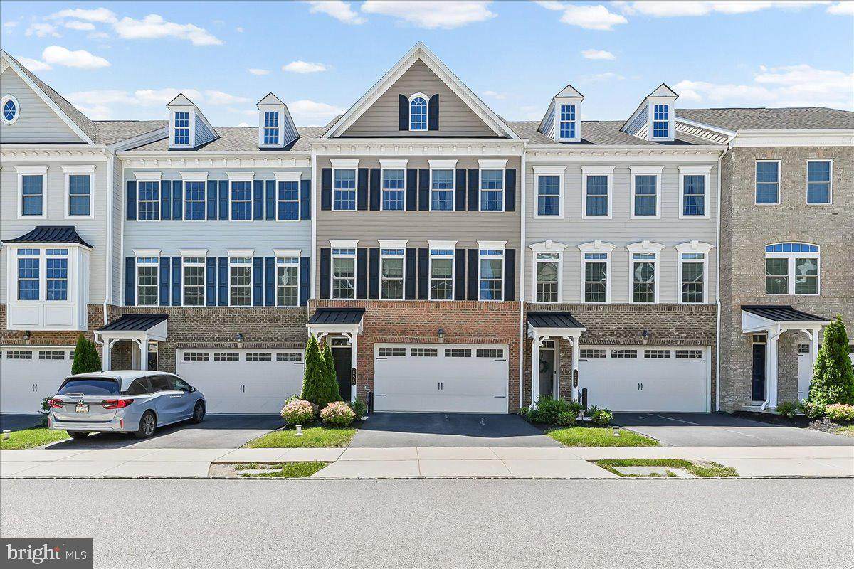 855 Stonecliffe Road - Photo 1