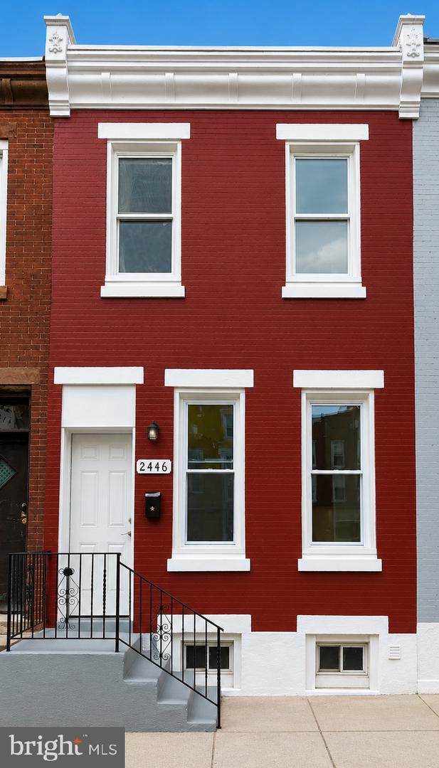 2446 Chadwick Street - Photo 1