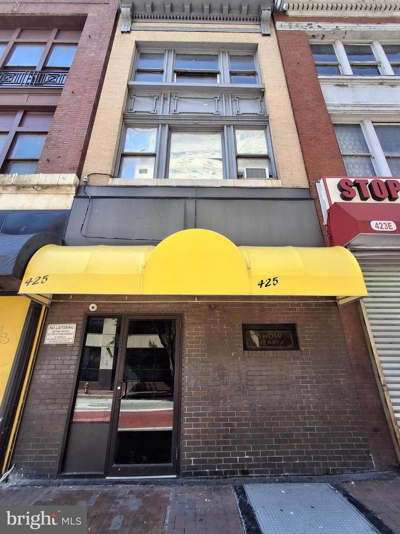 425 Baltimore Street - Photo 1