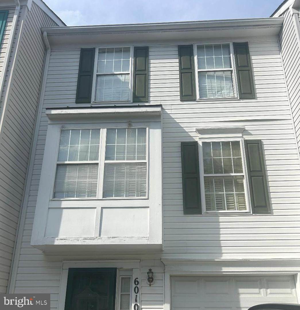 6010 Rose Bay Drive - Photo 1