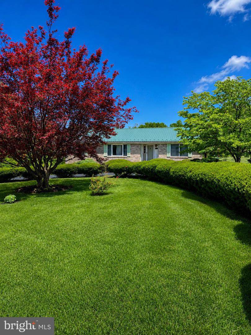 368 Old Farm Road - Photo 1