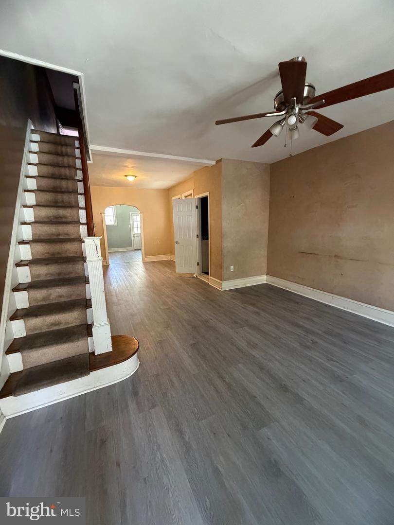 2519 11TH Street - Photo 1