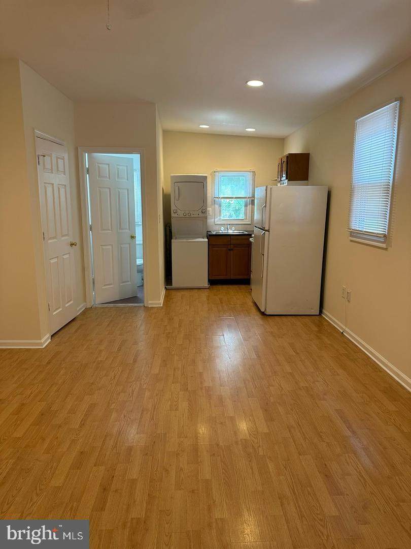 1502 Brown Street - Photo 1
