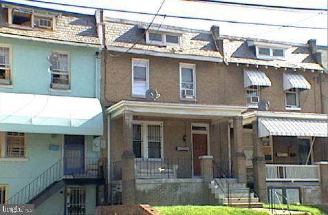 513 Kennedy Street - Photo 1