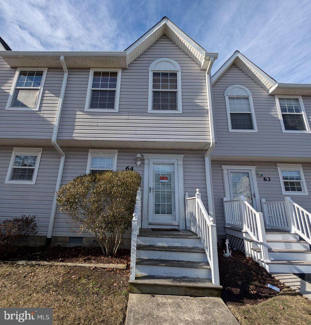 38173 Beachwood Court - Photo 1