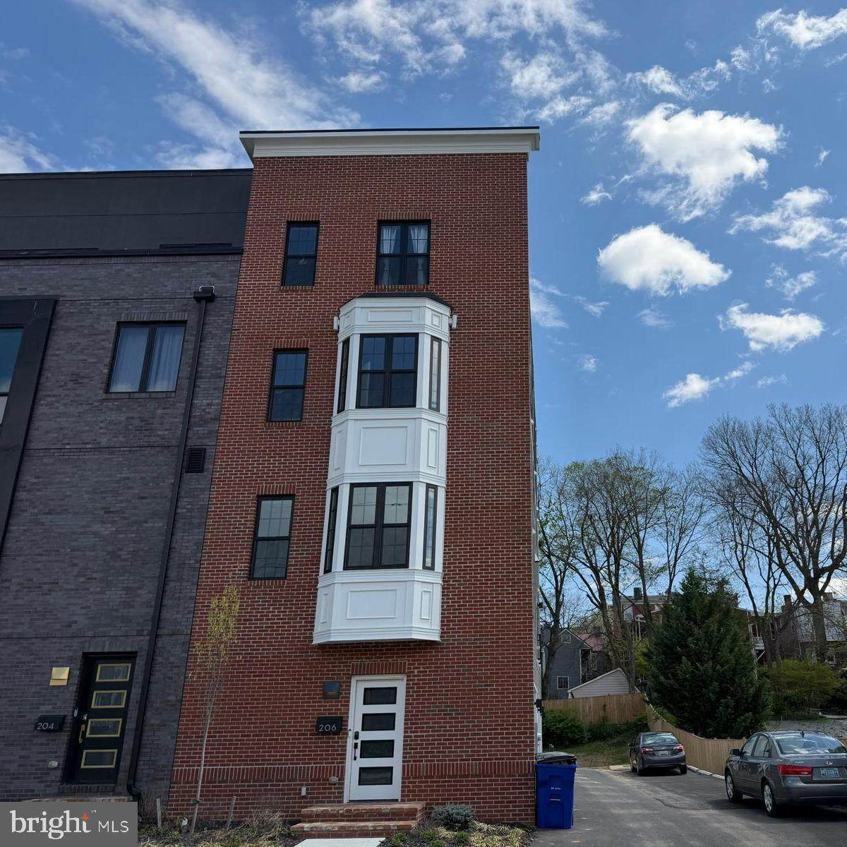 206 Broadway Street - Photo 1