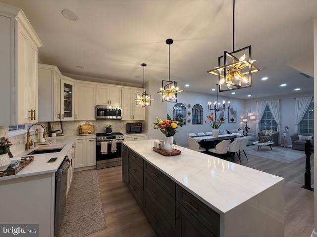 45525 Grand Central Square - Photo 1