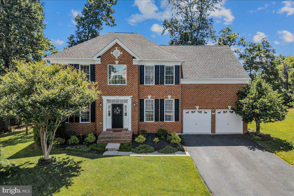 108 Norfolk Court - Photo 1