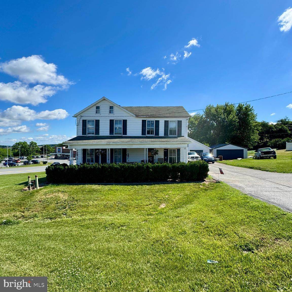 3225 Cape Horn Road - Photo 1