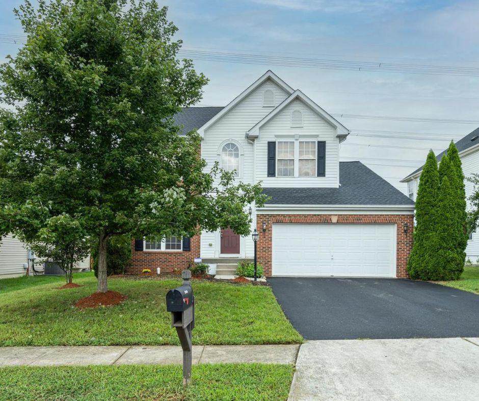 25505 Balagat Place - Photo 1