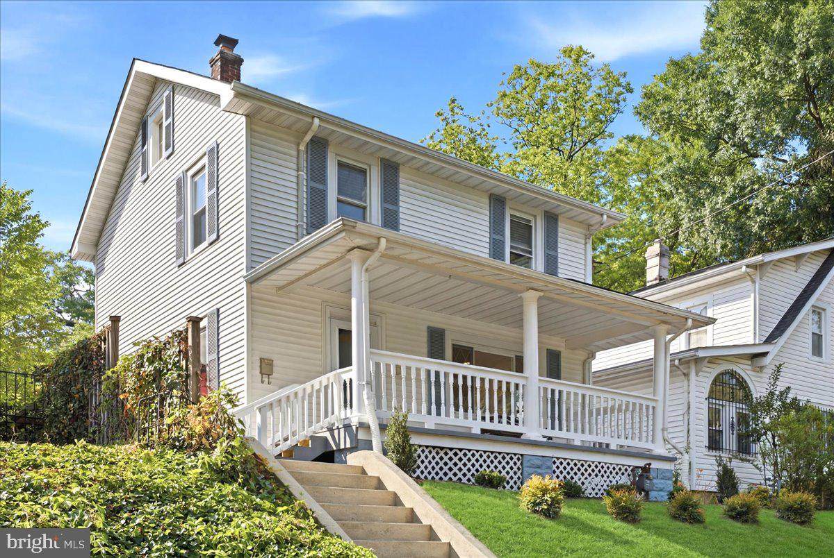 3013 5TH Street - Photo 1