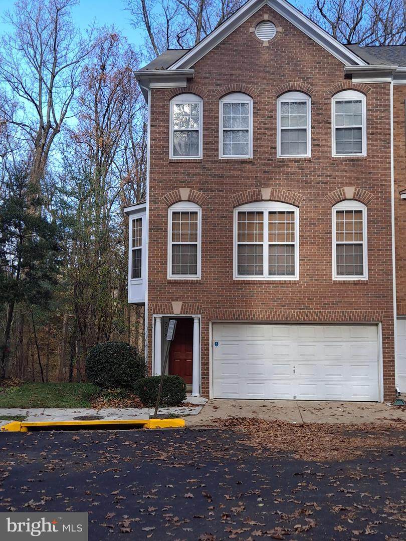 7738 Heritage Woods Way - Photo 1