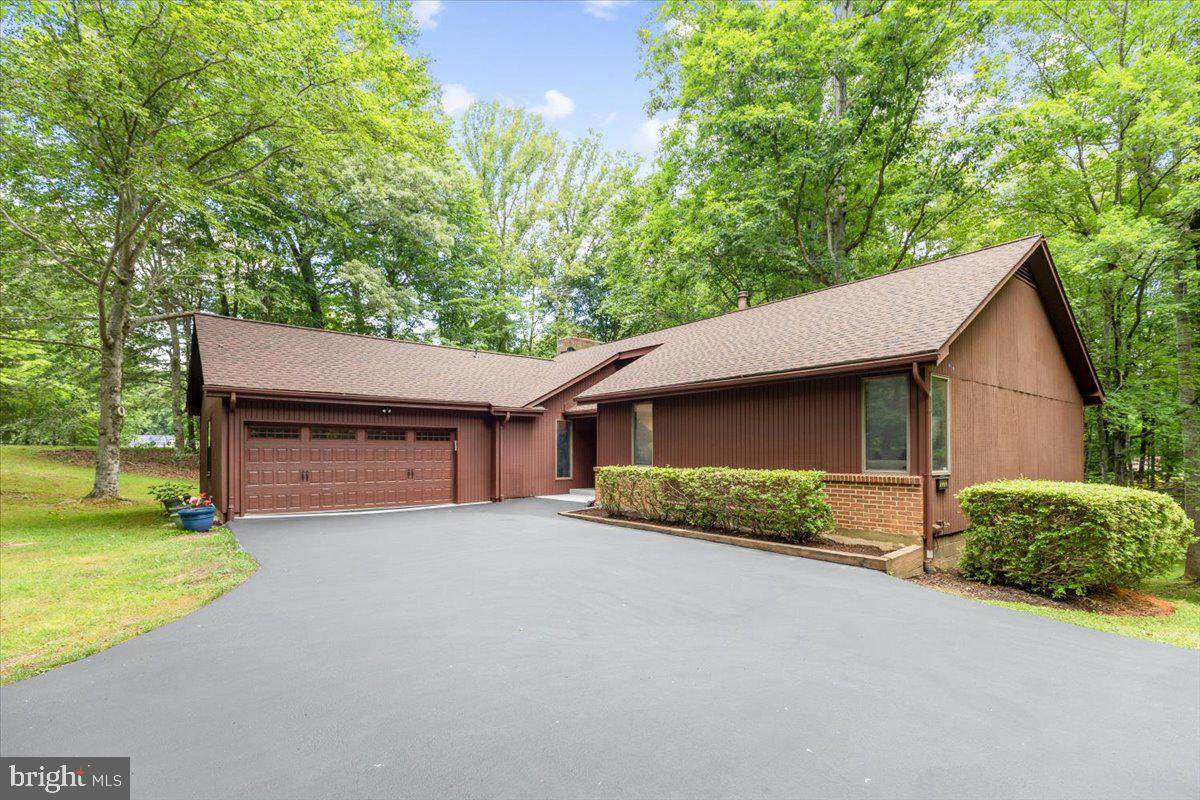 12212 Woodlark Court - Photo 1