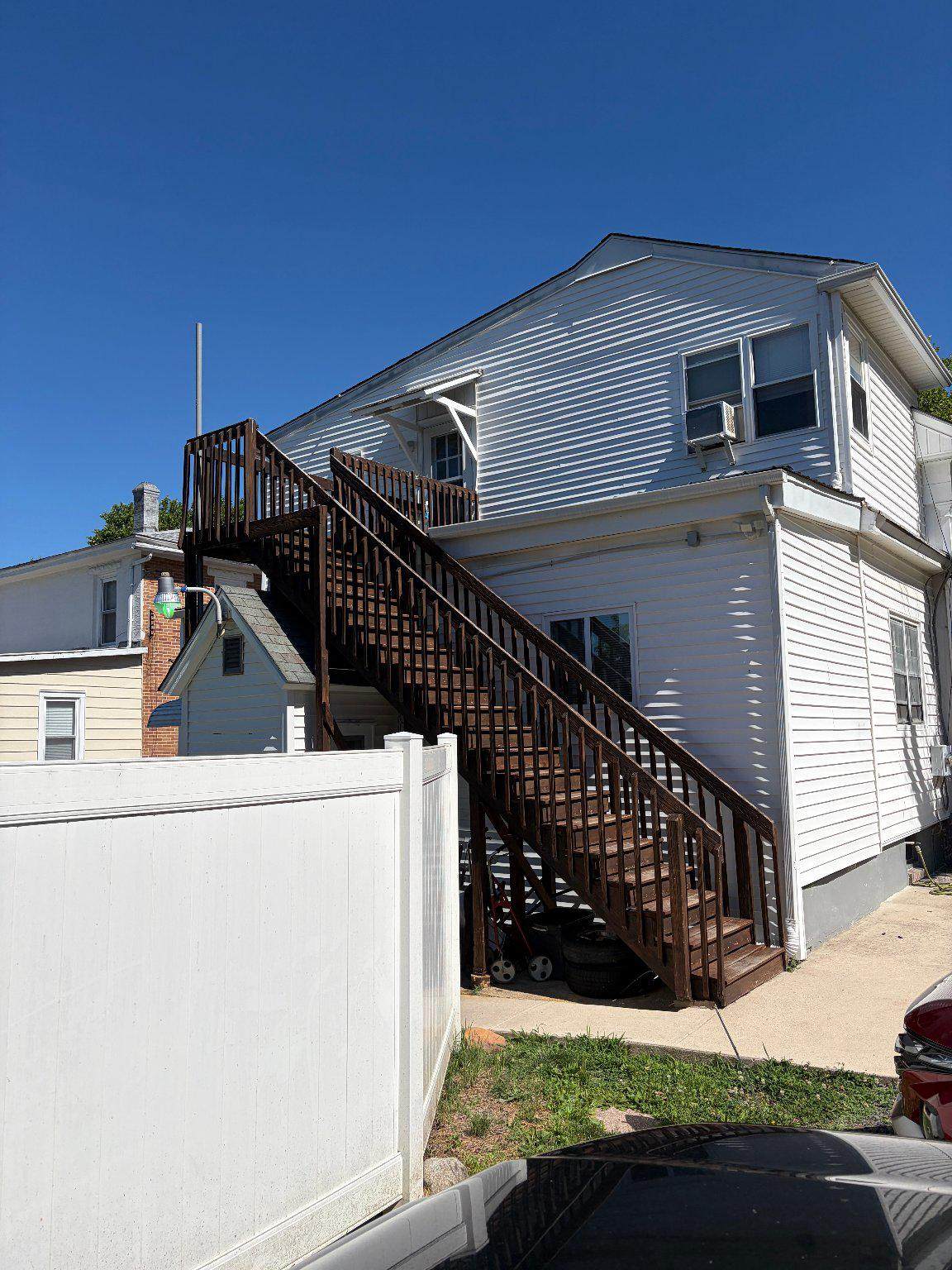500 East Avenue - Photo 1
