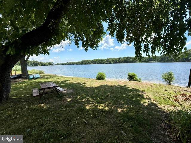 350 Gatewater Court - Photo 1