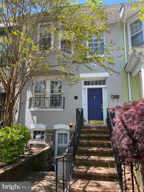 1650 33RD Street - Photo 1