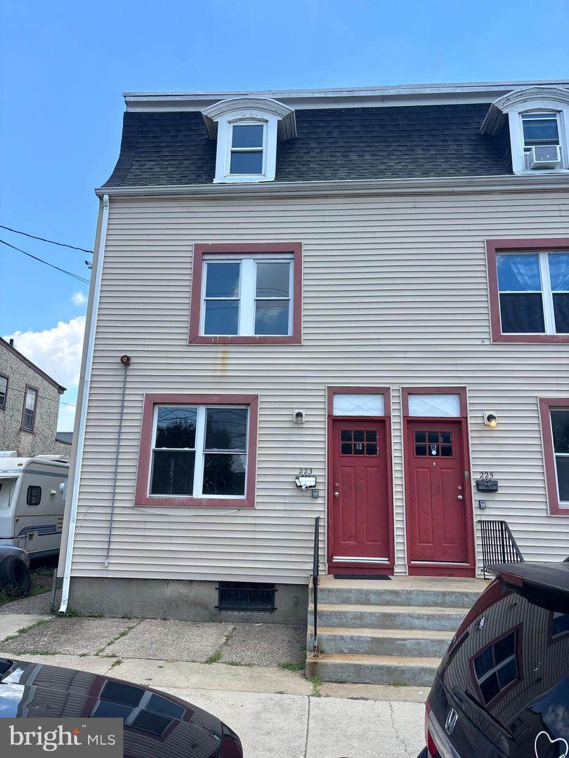 223 Essex Street - Photo 1