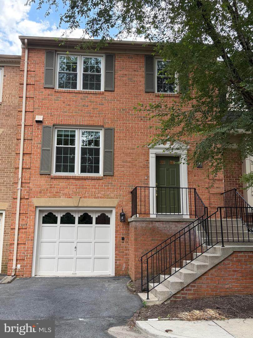 10113 Galsworthy Place - Photo 1