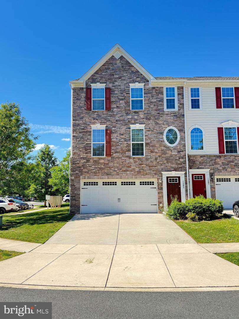 1285 Madison Lane - Photo 1