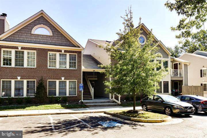 12010 Ridge Knoll Drive - Photo 1