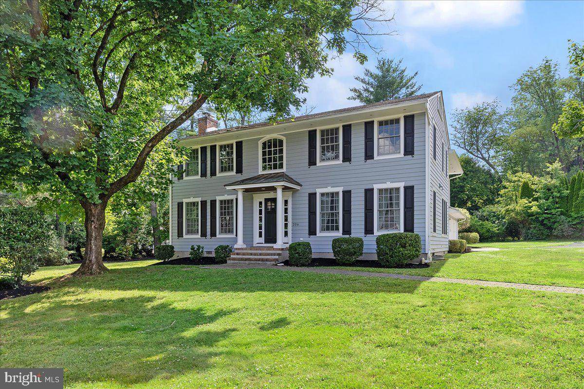 206 Snowden Lane - Photo 1