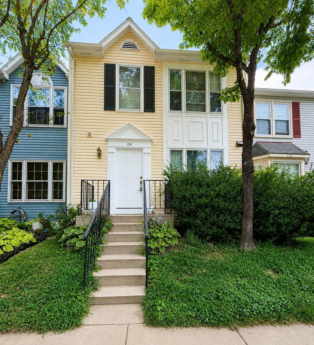 726 Pine Tree Court - Photo 1